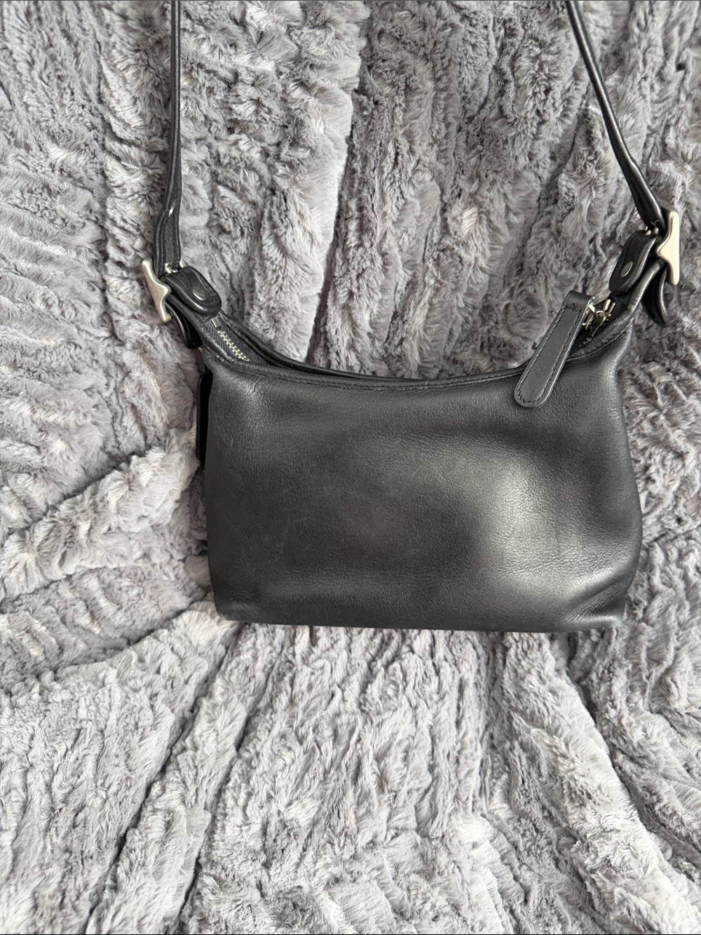Vintage Y2K Coach Black Leather Crossbody Shoulder Bag - Picture 4 of 10